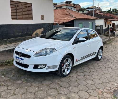FIAT BRAVO 1.4 16V T-JET GASOLINA 4P MANUAL